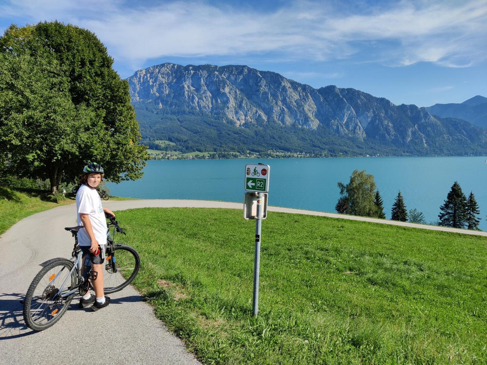 Pension Holzapfel Sankt Georgen im Attergau Eksteriør billede